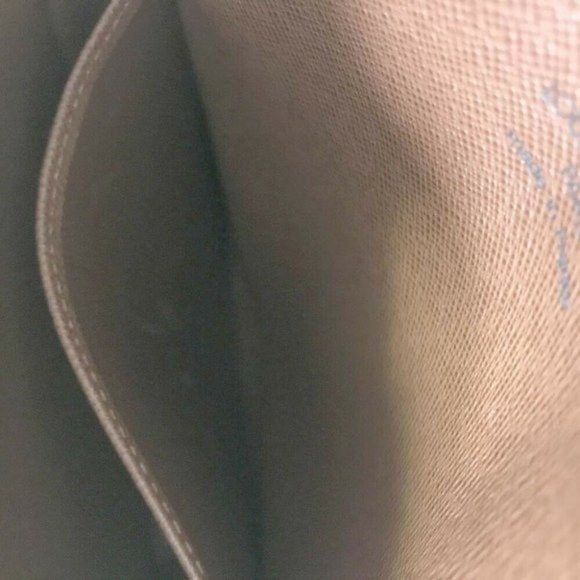 Louis Vuitton Monogram Amazone Crossbody Bag - Picture 11 of 11